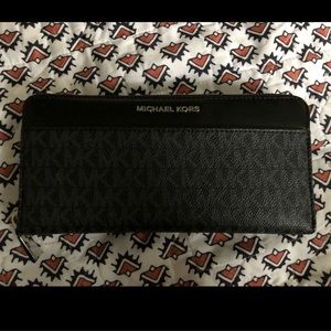 michael kors wallet
